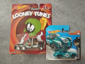 Predám sadu modelov Hotwheels LOONEY TUNES 2013 - 15