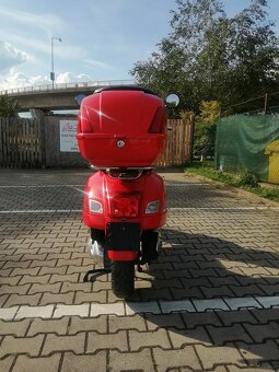 Piaggio Vespa GTS Super 125 - 15