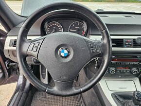 BMW 320d E90 M-packet - 15