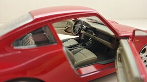 1:18 PORSCHE 911 993 COUPE - 15