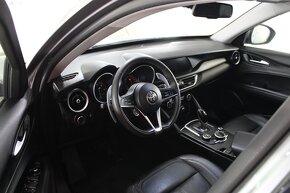 Alfa Romeo Stelvio 2.2 A/T - 15