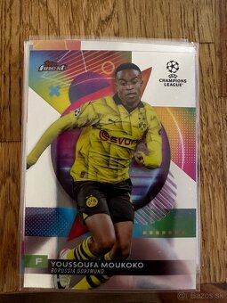 TOPPS FINEST ZBERATEĽSKÉ FUTBALOVÉ KARTY KARTIČKY - 15