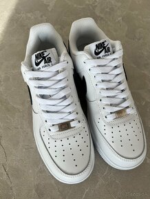 Nike Air Force 1 bielo čierne tenisky - 15