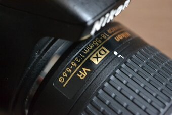 Nikon D5500 - wifi - dotyk. display - nafotene len 13 tisic - 15