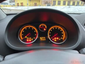 Opel Corsa 1.2 benzín/LPG 126000 km 2014 - 15