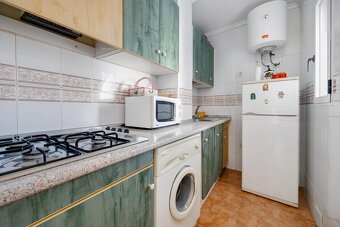 Investičná príležitosť – apartmán pri mori, Torrevieja - 15