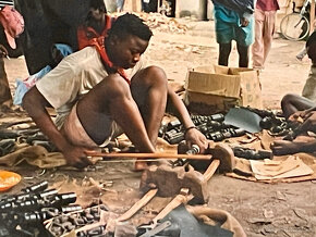 africká soška Babu, eben, Kilimanjaro - 15