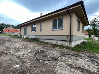 Súkromná rezidenčná štvrť: 4i kompletne dokončený RD - 15