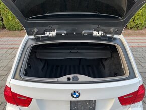 BMW 320d E91 Touring - TOP STAV - 15