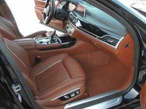 BMW 750Li - 15