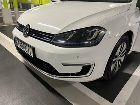 Volkswagen E-golf - 15