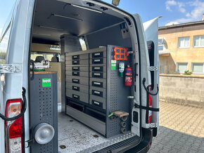 Renault Master L2H2 - exkluzívna  pojazdná dielňa BOTT, DPH - 15