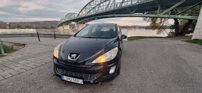 Predám Peugeot 308 1.4 benzin 70kw r.v 2008 - 15