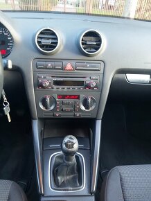 Audi A3 Sportback, 1,6 benzin 75kW - 15