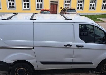 Ford Transit Custom 2,2 TDCI nafta manuál 74 kw - 15