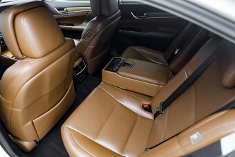 LEXUS GS450H - 15