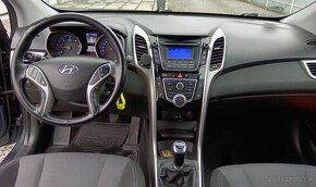 Hyundai i30 CW 1.6i CRDi VGT Family - 15