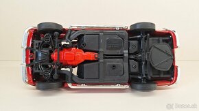 1:18 CHEVROLET CORVETTE - 15