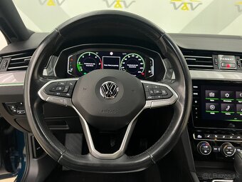 Volkswagen Passat Variant 2.0 TDI EVO Elegance DSG - 15