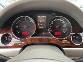 Audi A8 3.0 V6 TDI quattro tiptronic DPF - 15