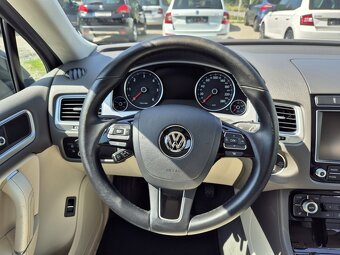 VW Touareg II 3,0 TDi 193 kW  8°automat  4x4 - 15