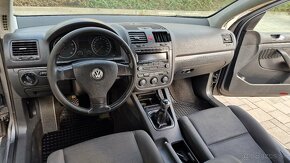 Volkswagen Golf 5 1.4 16V - 15