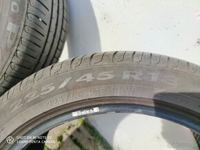 Predám letné pneumatiky Pirelli 225/45 R18 - 15