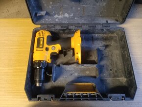 Dewalt naradie - 15