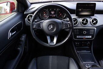 Mercedes-Benz GLA 180 d Entry A/T - 15