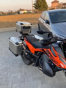 KTM 890 Adventure r.v. 2021 - 15