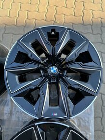 ✅ BMW sada diskov R21 G70 i7 909M Black - 15