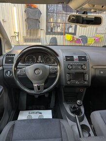 VW Touran 2.0 TDI - 15