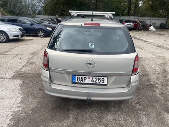 Opel Astra H 1.7 2006 - 15