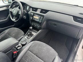 Škoda Octavia III Scout 2.0 TDI 135kw DSG 4x4 KEYLESS - 15