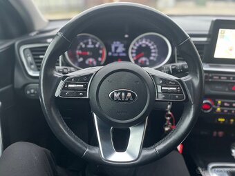 Kia Ceed kombi - 15