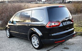 VW T0URAN 2.0Tdi Highline DSG automat - 15