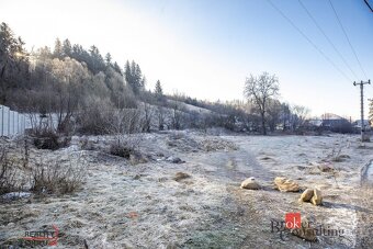 Pozemok na výstavbu rodinného domu v blízkosti Banskej Bystr - 15