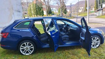 Škoda Superb combi 3 sportline 2,0tdi,, 4X4 - 15