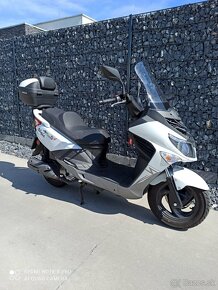 skúter SYM 125 JOYRIDE 2019, 2700km, odpočet DPH, ako nový - 15