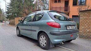 Peugeot 206 1.1 i, 44 kw, rok 1999 najazdene 140 000 km - 15