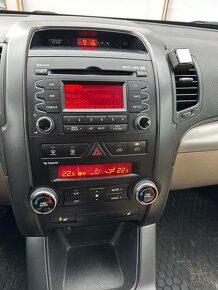 Kia Sorento 2,2 Crdi 4x4 automat - 15