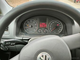 Volkswagen Golf 5 1.4 (55kW) 2004 - benzín - 15