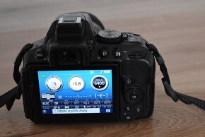 Nikon D5300 wifi - VR objektiv 18 - 55 AF-P - 7tisic snimkov - 15