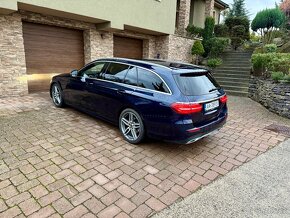 Mercedes Benz E220d AMG line - 15