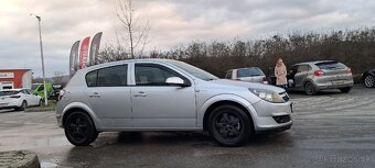 Opel astra h - 15