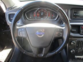 VOLVO V40 1,6D2 84kw Kinetic Momentum 1maj. 2014 - 15