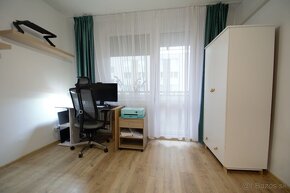 Moderný zariadený 3 izbový byt 68 m2 s loggiou, kompletná re - 15