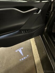 Tesla model S 90D 2015 maximalna vybava dual motor - 15