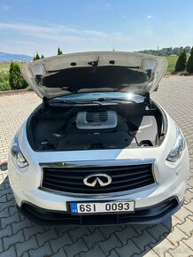 INFINITI FX VETTEL BRABUS LIMITOVANÁ EDÍCIA 150 KUSOV - 15