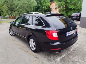 Škoda Superb Combi 2.0 TDI CR 4x4 170k Elegance - 15